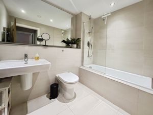 Bathroom - click for photo gallery